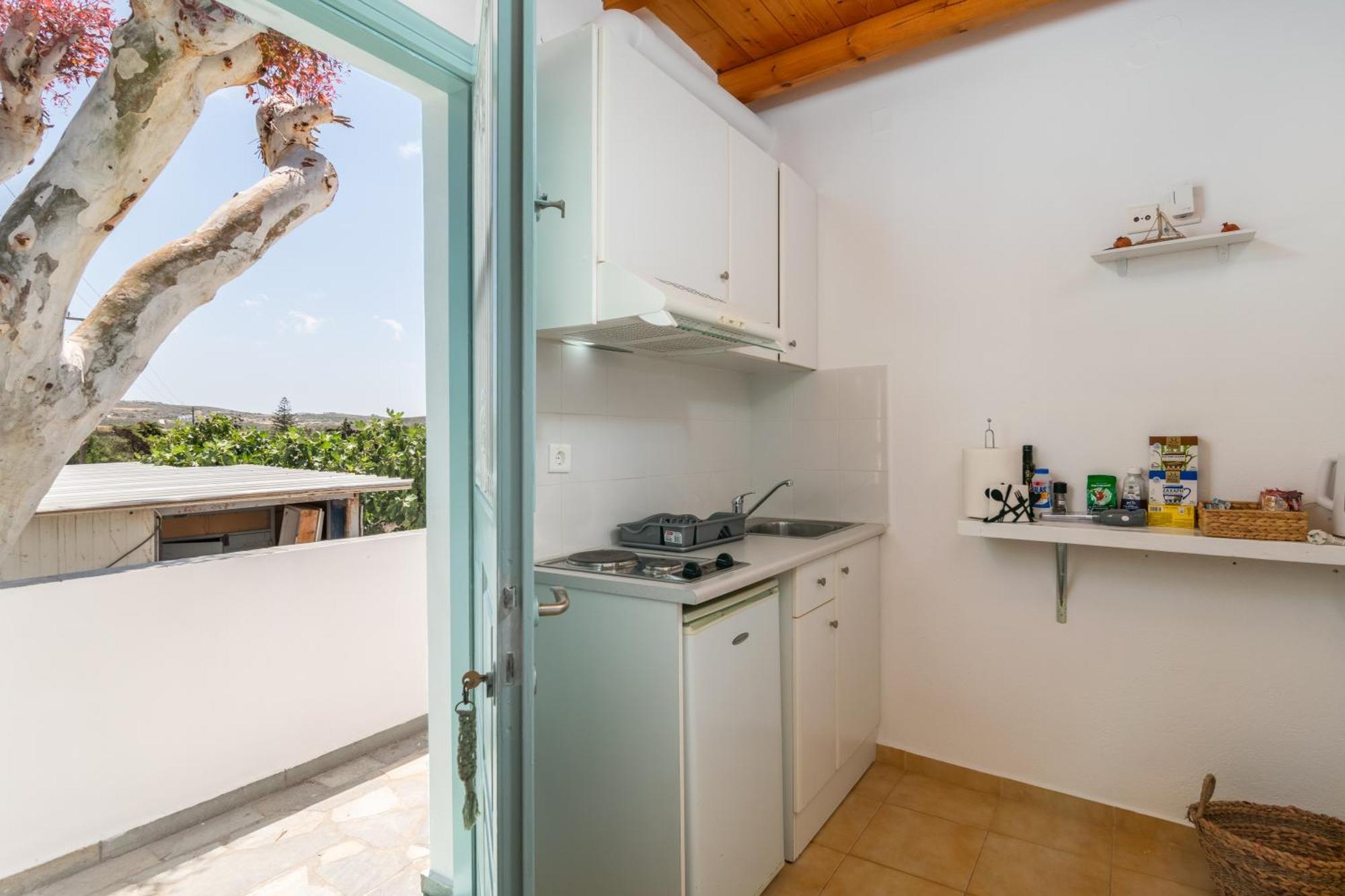 Lina And Babis' Home Adamantas  Exterior foto