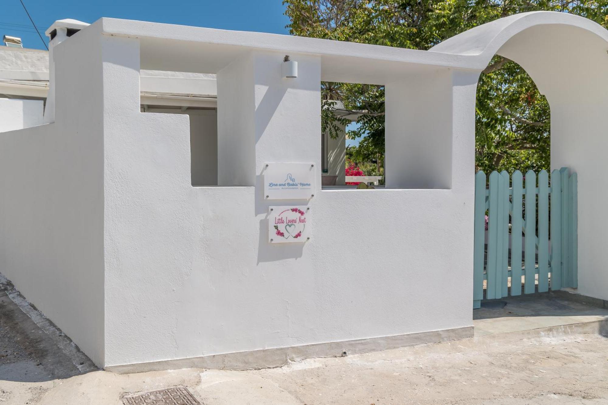 Lina And Babis' Home Adamantas  Exterior foto